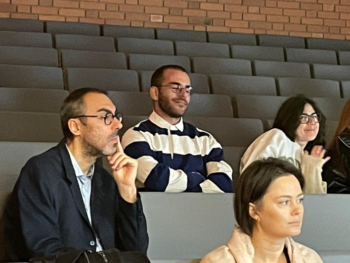 Na zdjęciu: Prof. Adnrea de Carlo podczas konferencji „Nawroty II. Ślady baroku"
